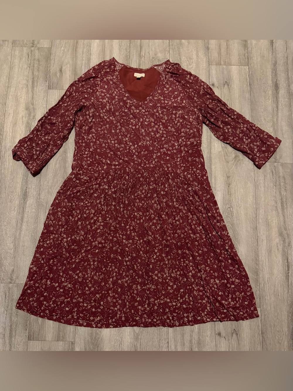 Garnet Hill Size 10 Floral V-Neck 3/4 Sleeve Midi Dress Burgundy